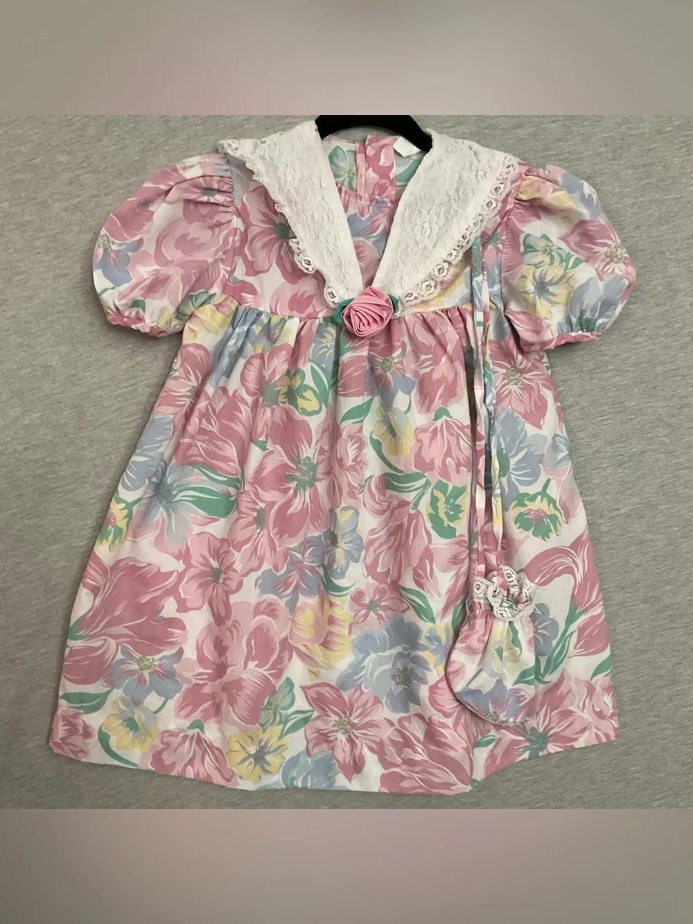 Vintage Pink Pastel Floral Lace-Collar Dress with Rose Accent includes bag